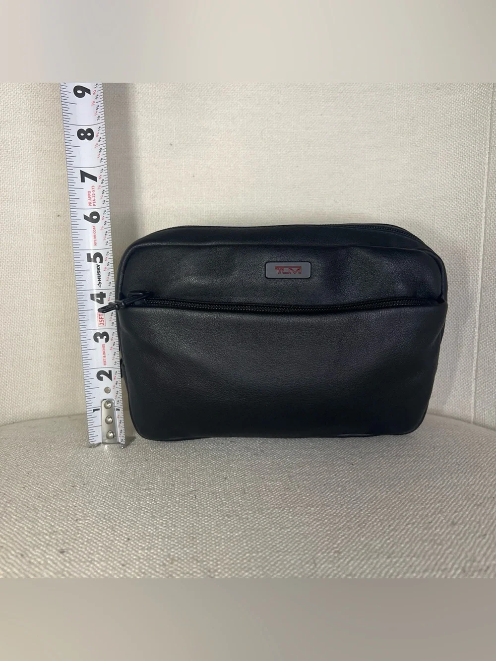 Tumi premium black